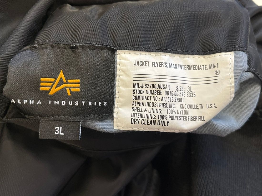 アルファ インダストリーズ ALPHA INDUSTRIES MA-1 フライトジャケット