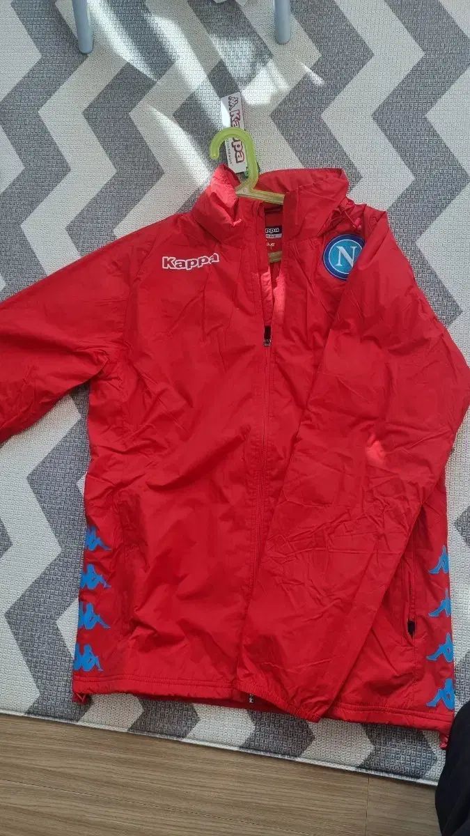 Kappa SSCナポリ ウィンドブレーカー レッド xl - メルカリ