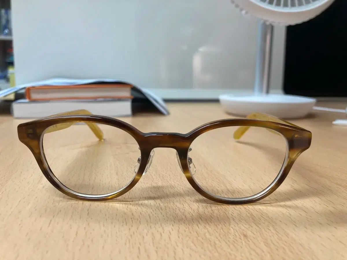 金子眼鏡 kc-86 yls - メルカリ