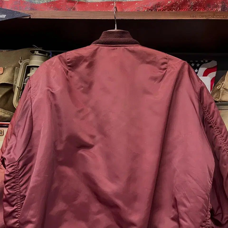 90s USA ヴィンテージ MA-1 フライト ジャケット MA-1 バーガンディ