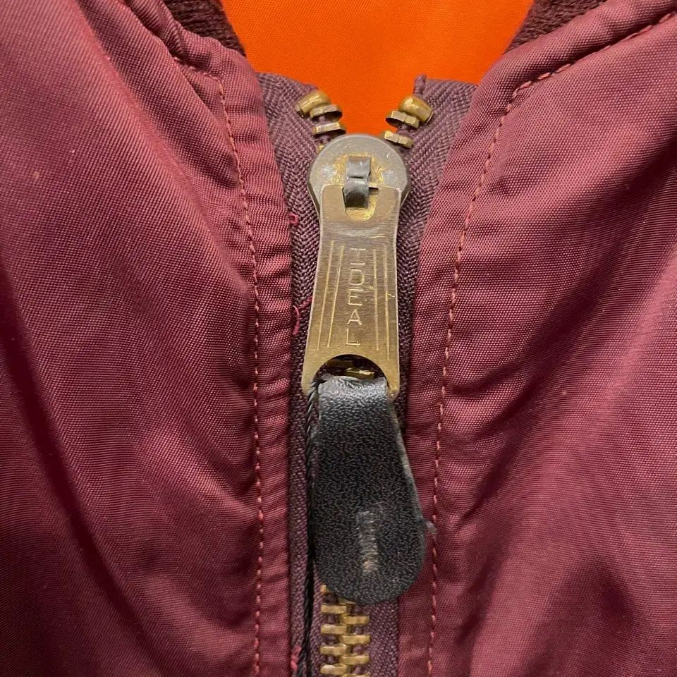 バーガンディ MA-1 90sフライトジャケット 90s Alpha MA-1 バーガンディ 90s USA製 ALPHAアルファ MA-1 フライト