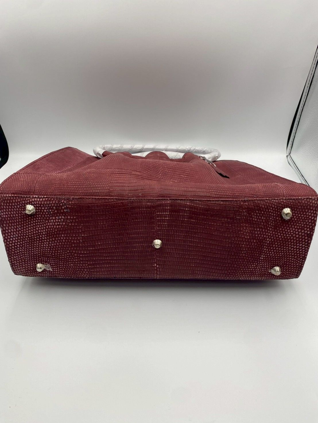 【美品】リザード　エキゾチックレザー　ボストンバッグ　ハンドバッグ　レッド　赤 未使用 本物 希少リザード本革 ハンドバッグ ワインレッド 高級