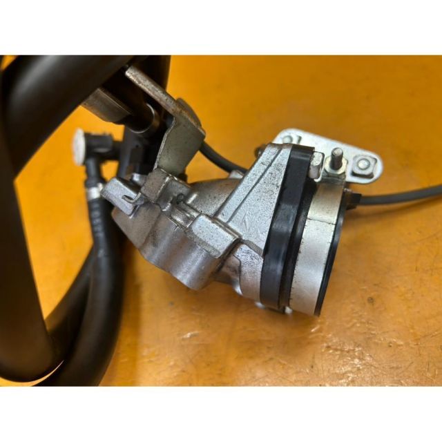 ZX 31773]@ヤマハ YAMAHA マグザム250 SG21J-011 マニホールド