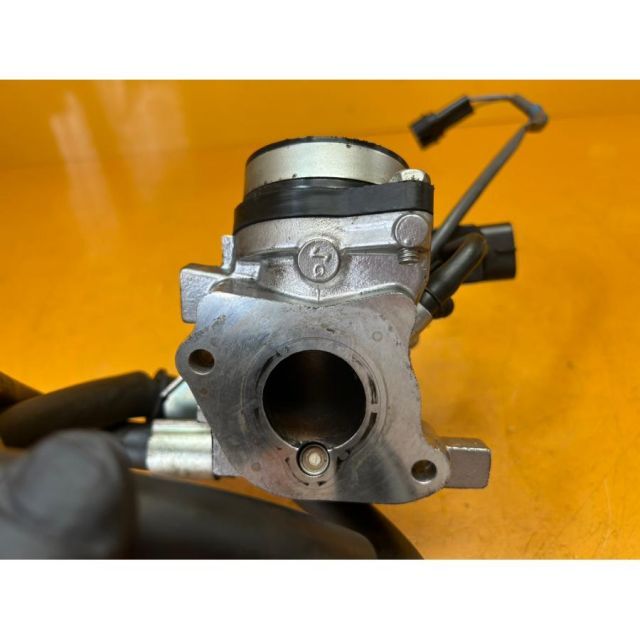 ZX 31773]@ヤマハ YAMAHA マグザム250 SG21J-011 マニホールド