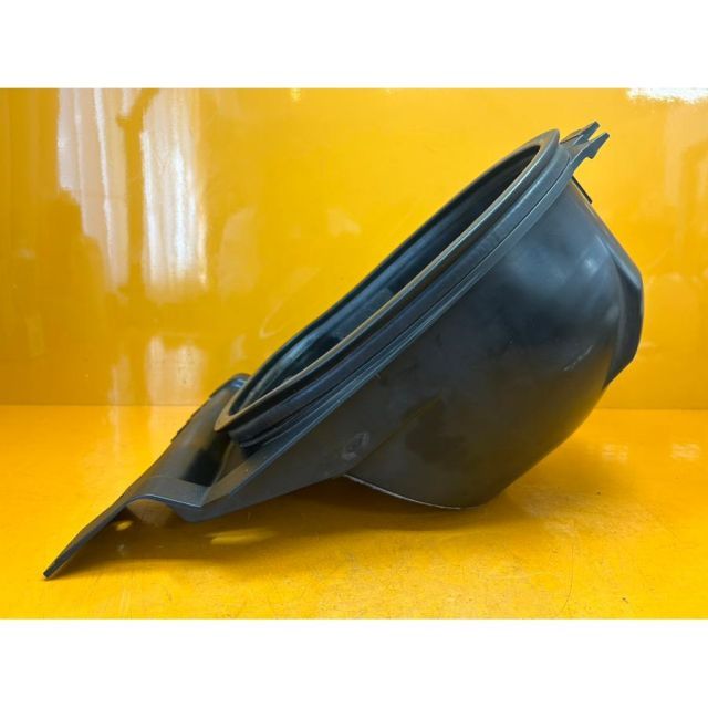 はな ZX 31799]@ヤマハ YAMAHA マグザム250 SG21J-011 メットイン 収納