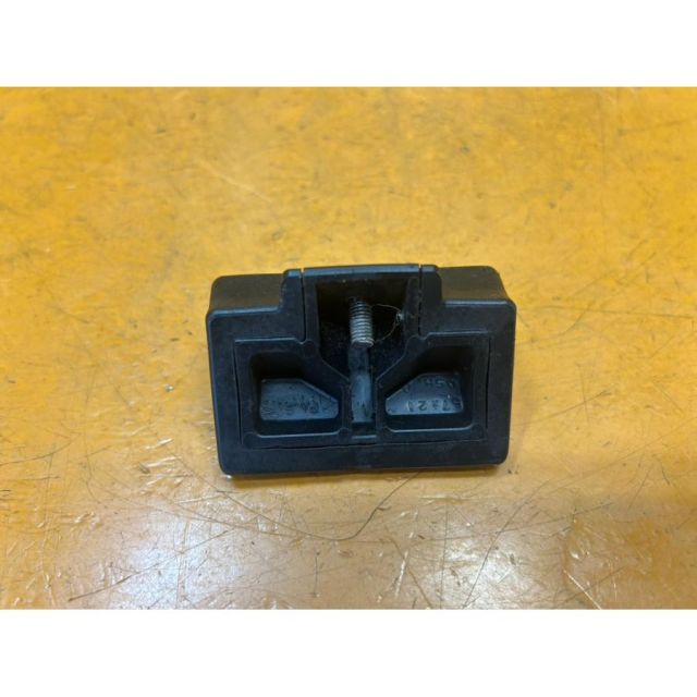 おー ZZ 31982]@スズキ SUZUKI スカイウェイブ250 CJ44A-106 パーキング