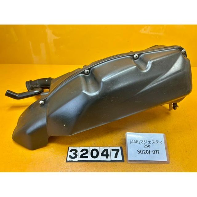 AAB 32047]@ヤマハ YAMAHA マジェスティ250 SG20J-017 エアクリーナー