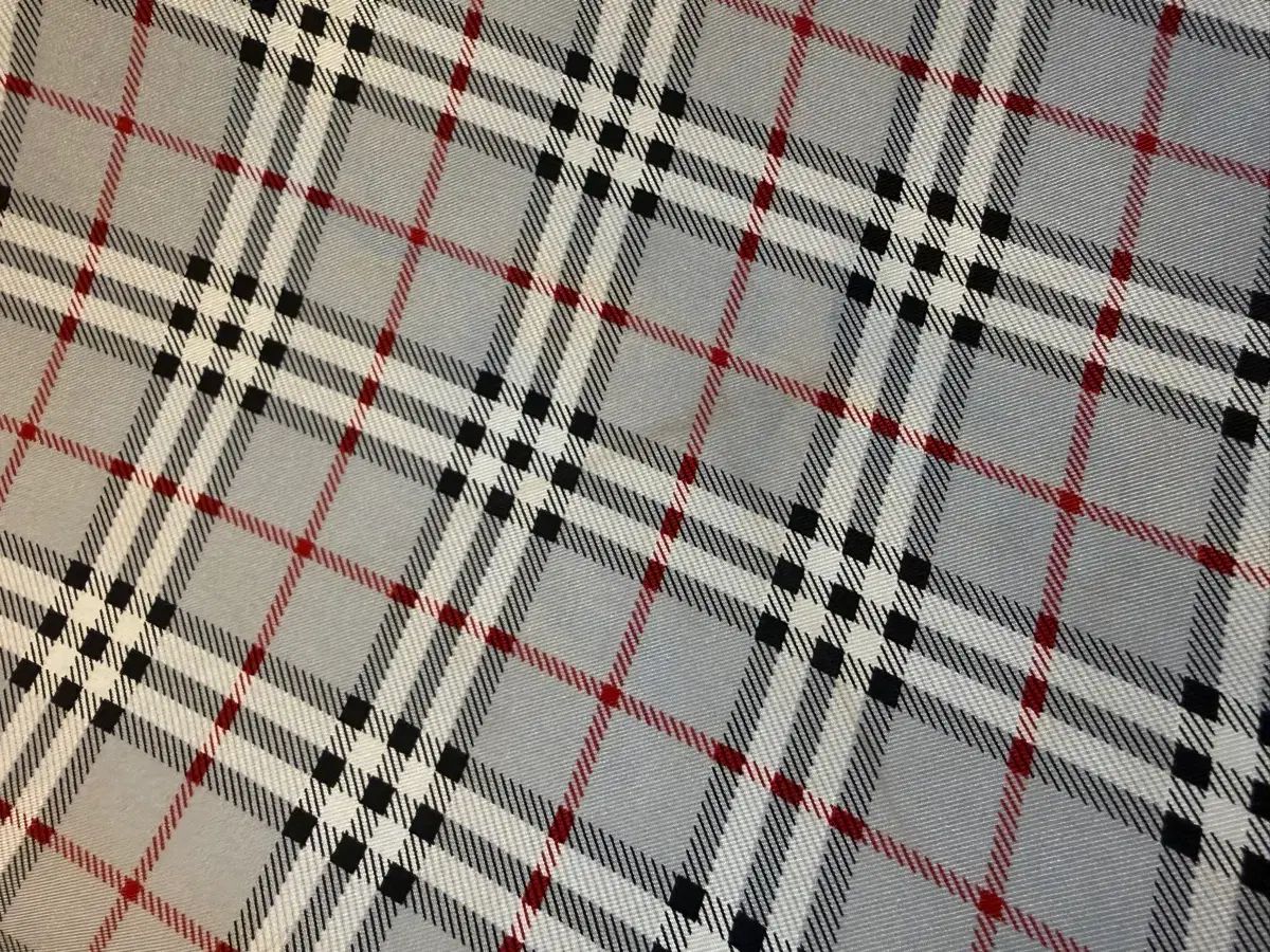 バーバリー Burberrys OF LONDON クラシック ノバ チェック シルク