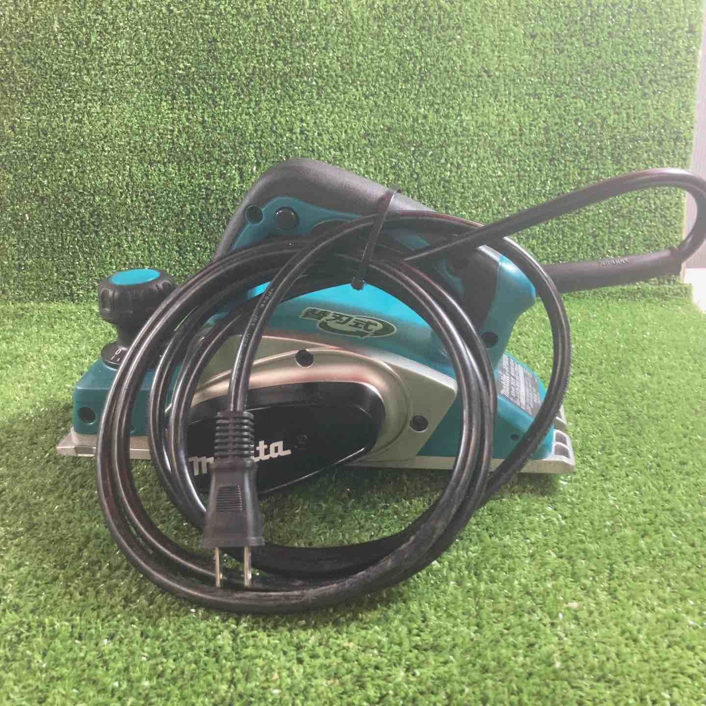 ☆マキタ(makita) 電気カンナ KP0800A【川崎店】 【公式通販】