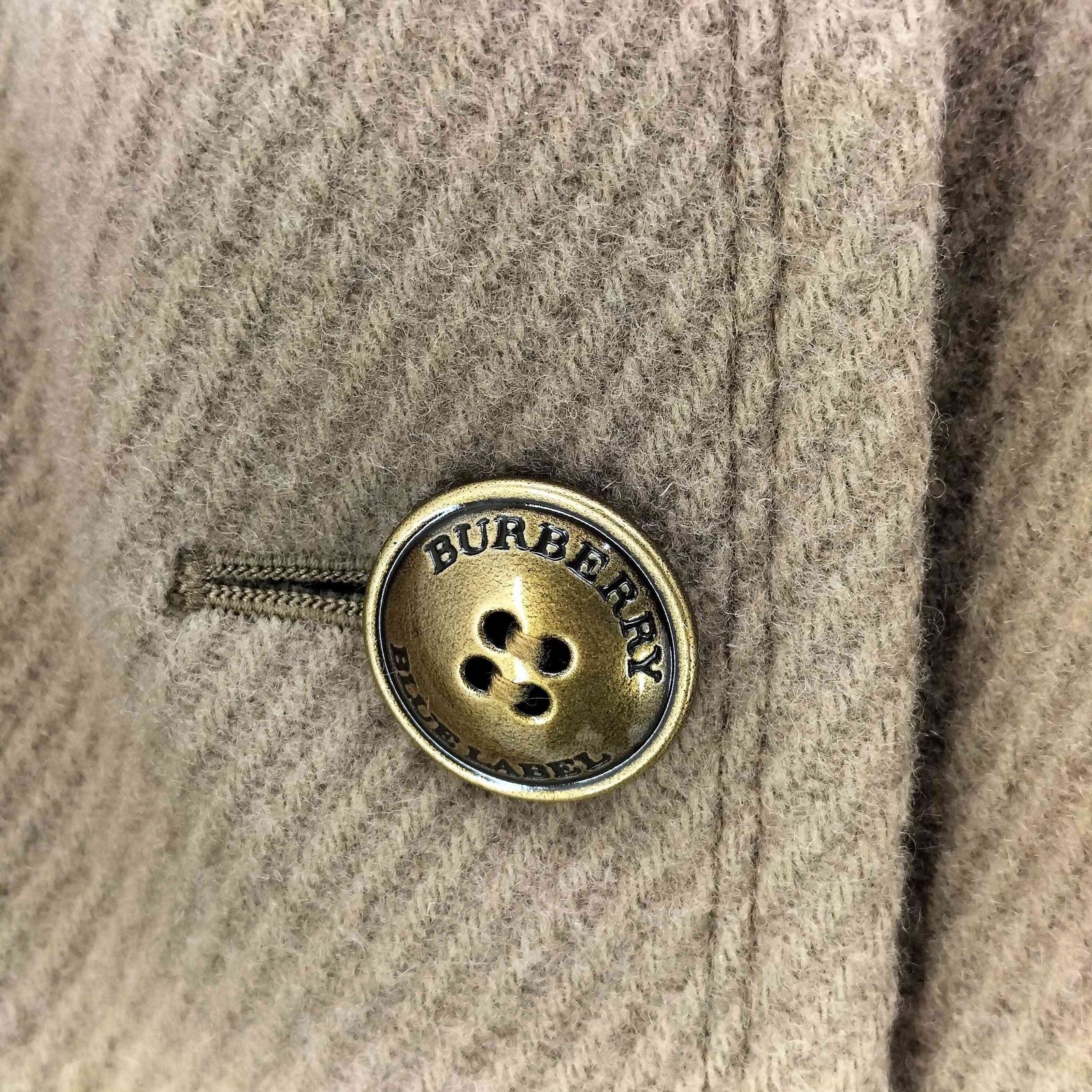 バーバリーブルーレーベル BURBERRY BLUE LABEL 裏地チェック 金ボタン