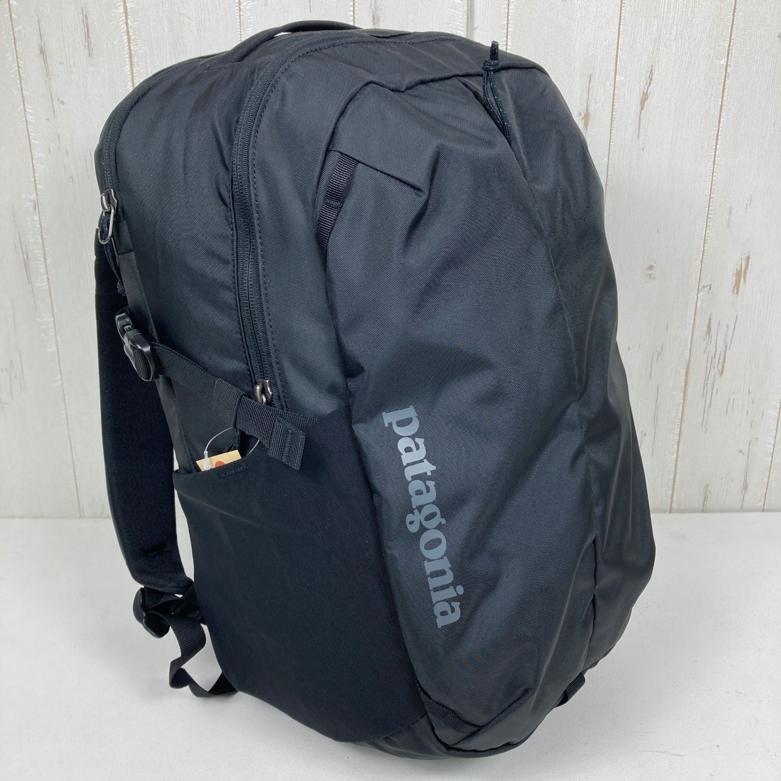 OneSize ブラック系 2025 Patagonia パタゴニア レフュジオ デイパック 26 L Refugio Daypack BLK ポリエステル バッグ ストレージ バックパック 容量 ～29 z