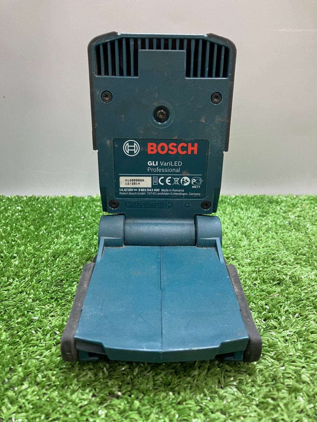 ジャンク品】【0936】Bosch Professional(ボッシュ) バッテリーライト