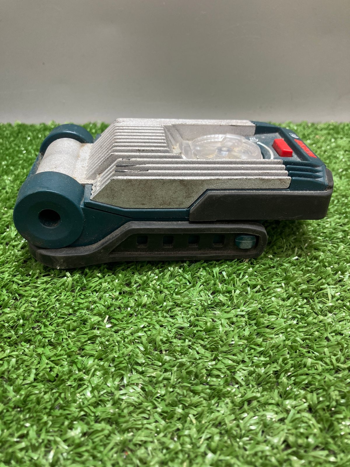 ジャンク品】【0936】Bosch Professional(ボッシュ) バッテリーライト