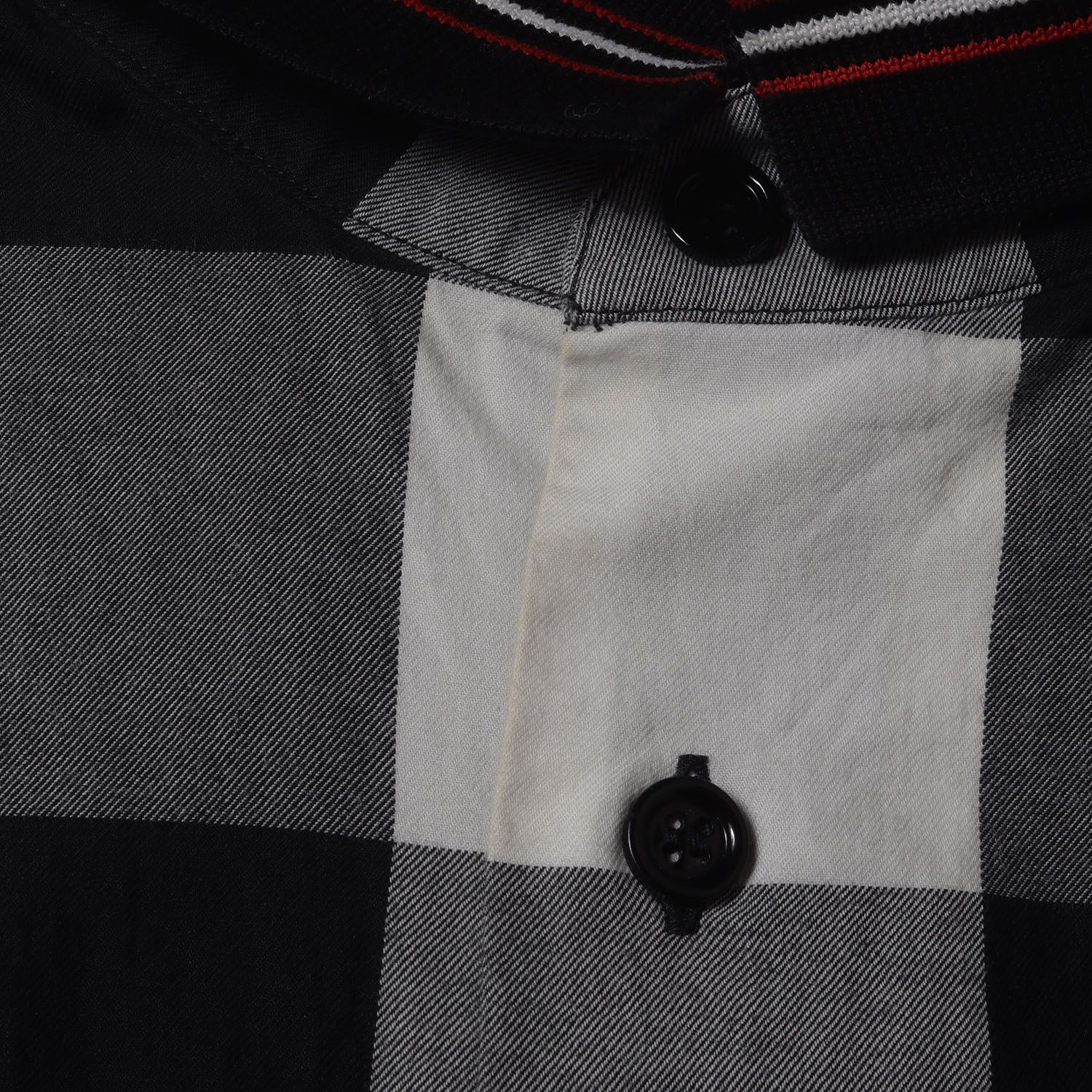 Dior homme ストライプ Tシャツ 肩ボタン付き Dior メンズ ストライプ Tシャツ 3625f130005-1.jpg