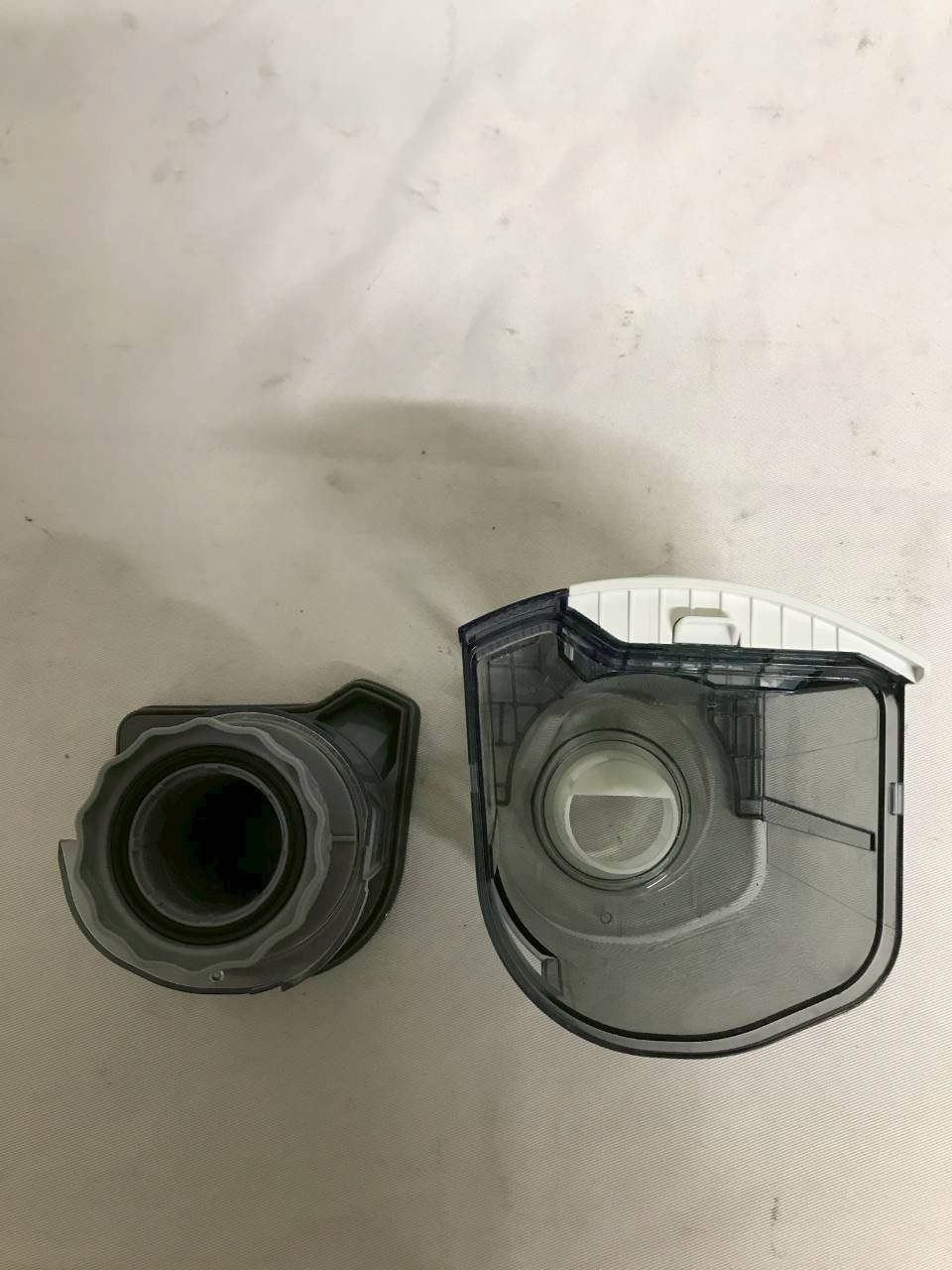 Panasonic MC-U53A-R 新品未開封　電気掃機 概要 スティックタイプ掃除機 MC-U53A | 掃除機・クリーナー | Panasonic