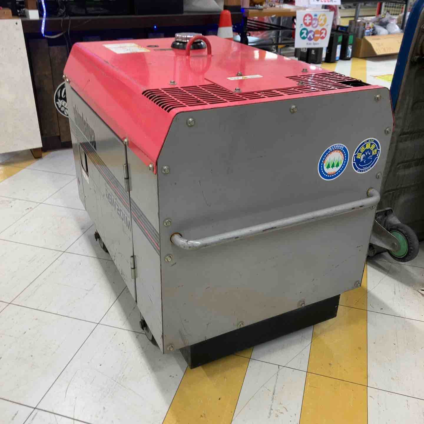 防音型エンジン発電機県溶接機 ディーゼル