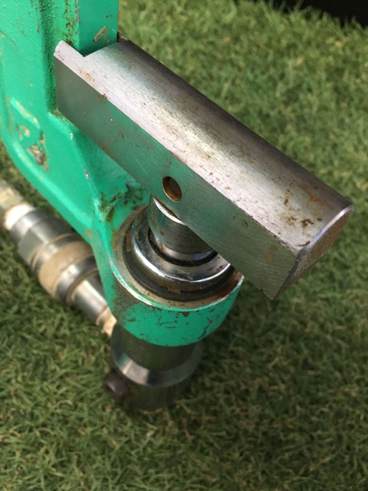 0906 パイプ圧着機