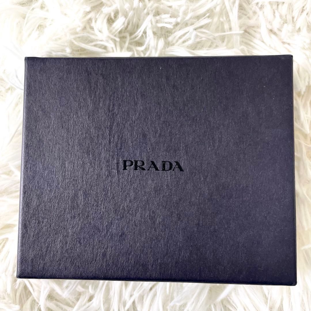 プラダ PRADA キーケース ナイロン ブラック 黒 三角ロゴ 三角プレート