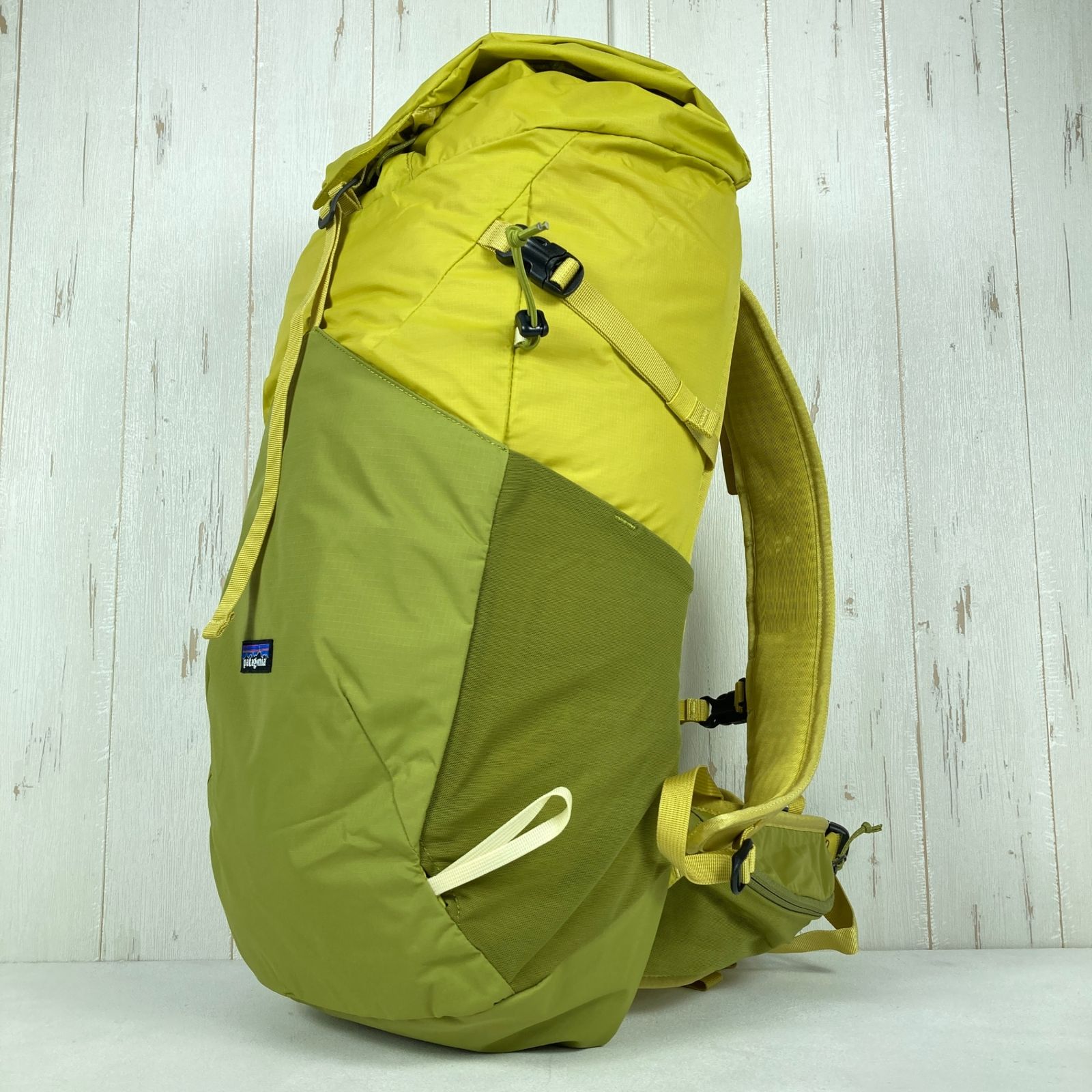M イエロー系 2025 Patagonia パタゴニア テラヴィア パック 28 L Terravia Pack GRZG ナイロン バッグ ストレージ バックパック デイパック 容量 ～29 z 00056