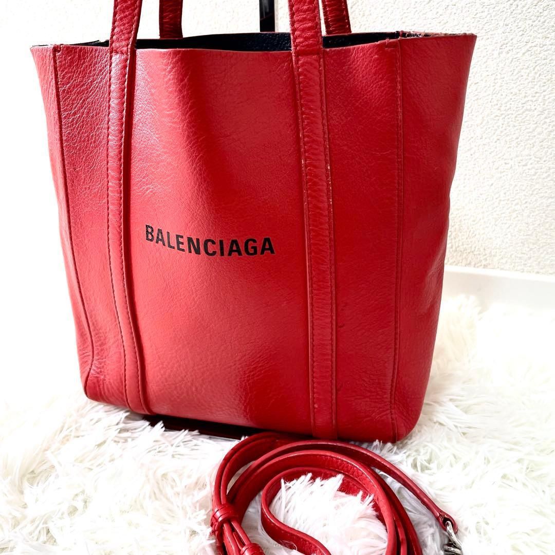 【美品】バレンシアガ 2way エブリデイ トートバッグ レザー 赤 斜め掛け バレンシアガ BALENCIAGA エブリデイ トートバッグ 2way レザー - メルカリ
