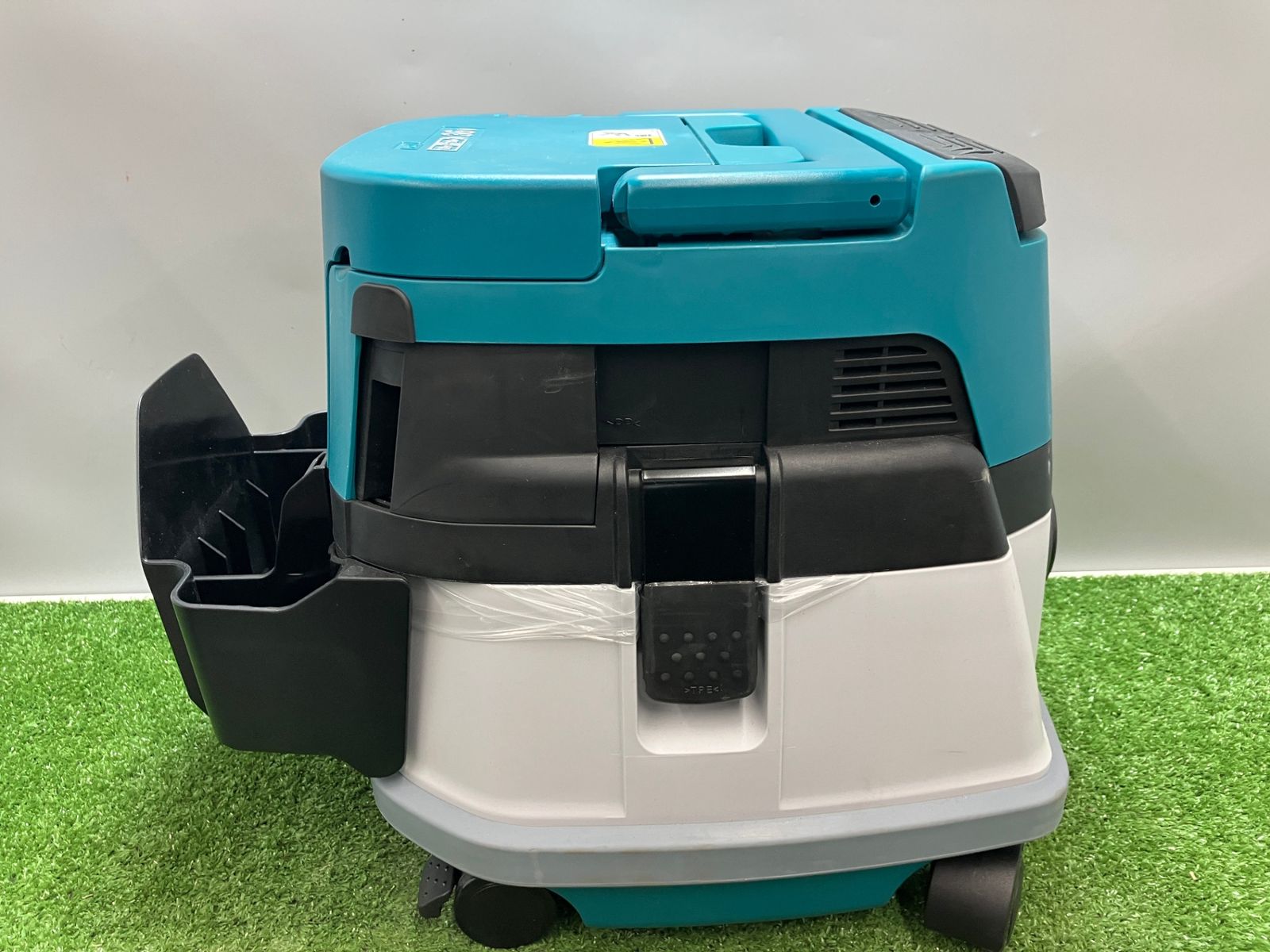  品 0936 makita マキタ 18 18|36 v充電式粉じん機 本体のみ VC 867 DZ 集塵機 ブロワー 電動工具 エア工具