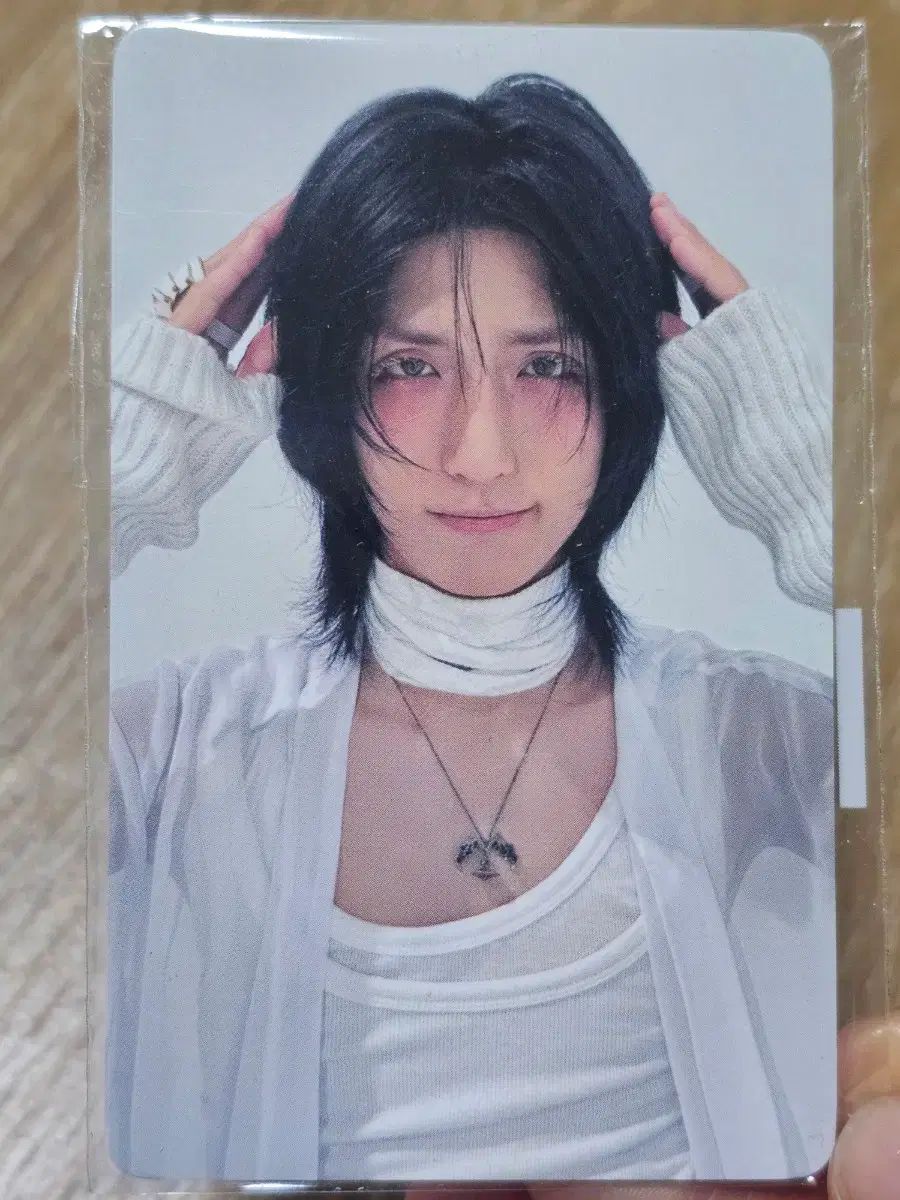 xdinary heroes グリーンプロジェクト ジュンハン トレカ Xdinary Heroes] LIVE and FALL / Official Trading Card | eBay