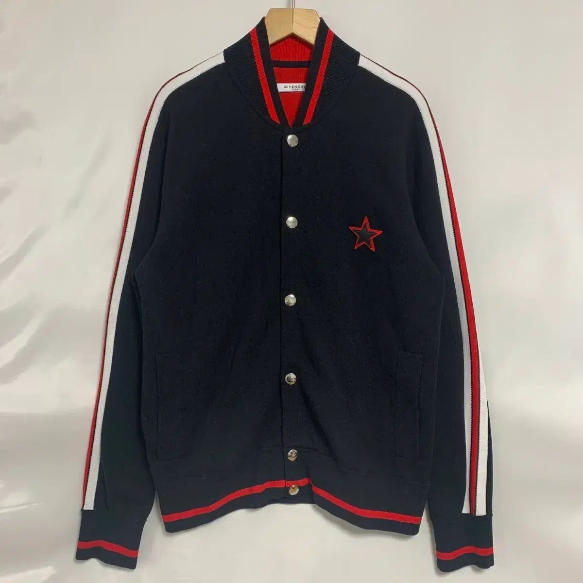 GIVENCHY GIVENCHY(ジバンシィ) ⁄ スターパッチラムレザーボンバー