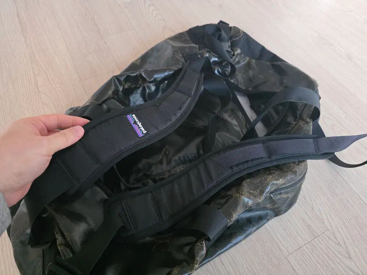 patagonia ダッフルバッグ 60 L ダークブラウン サンページング