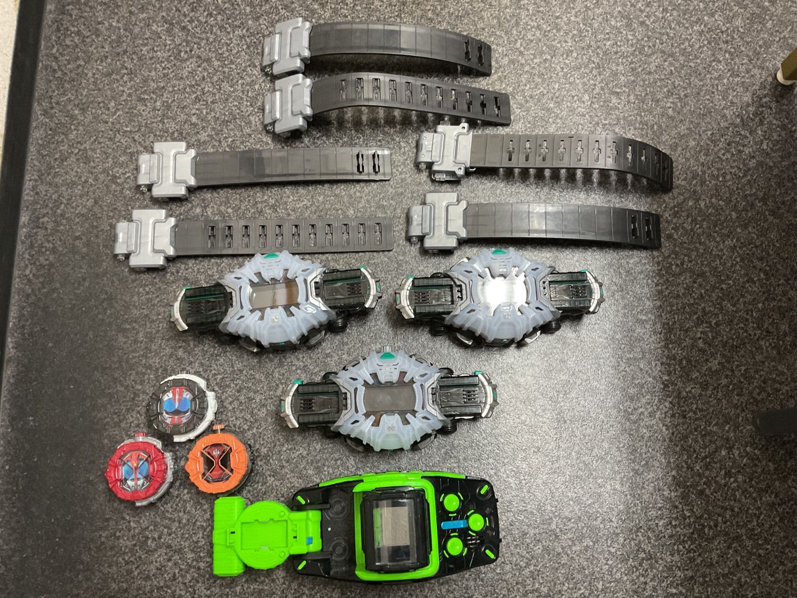 仮面ライダージオウ DXジクウドライバー -DXビヨンドライバー-DXカブト ゴーストライドウォッチ-SGマッハライドウォッチ