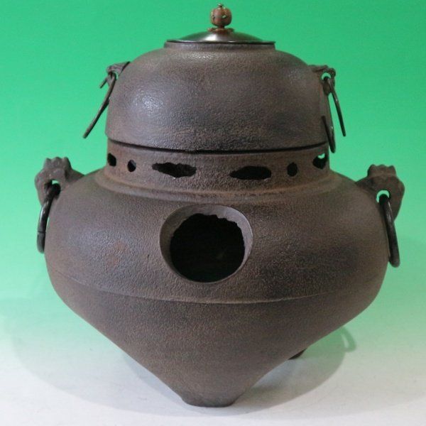 ☆中古 茶道具 鉄釜 鉄製 風炉釜 鬼面風炉 33cm 紙箱付き ☆ - メルカリ