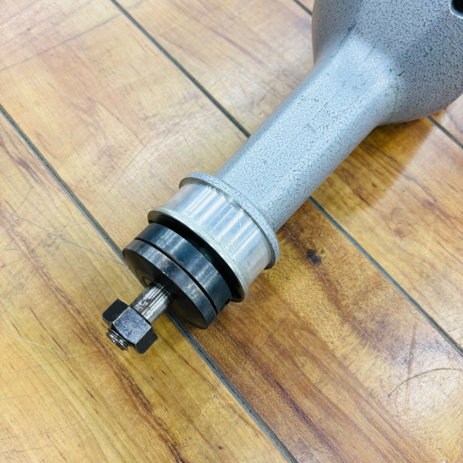 動作良好 マキタ makita 125 mm ポータブルグラインダー ストレートグラインダー 9105