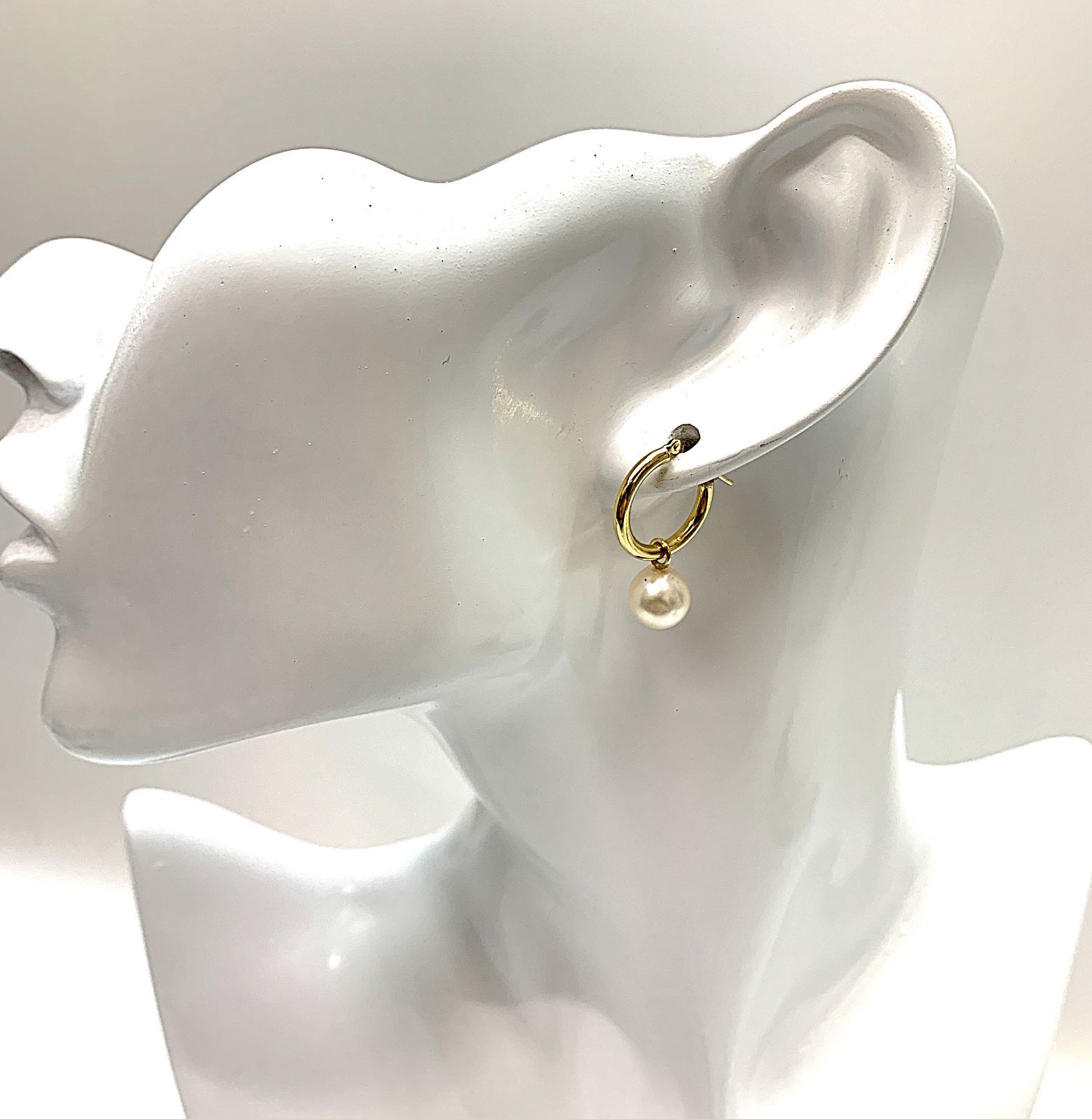 K18 ゴールド　パール　フープ　ピアス K18 パール付き フープピアス 2.4g 両耳 ゴールド系 - メルカリ