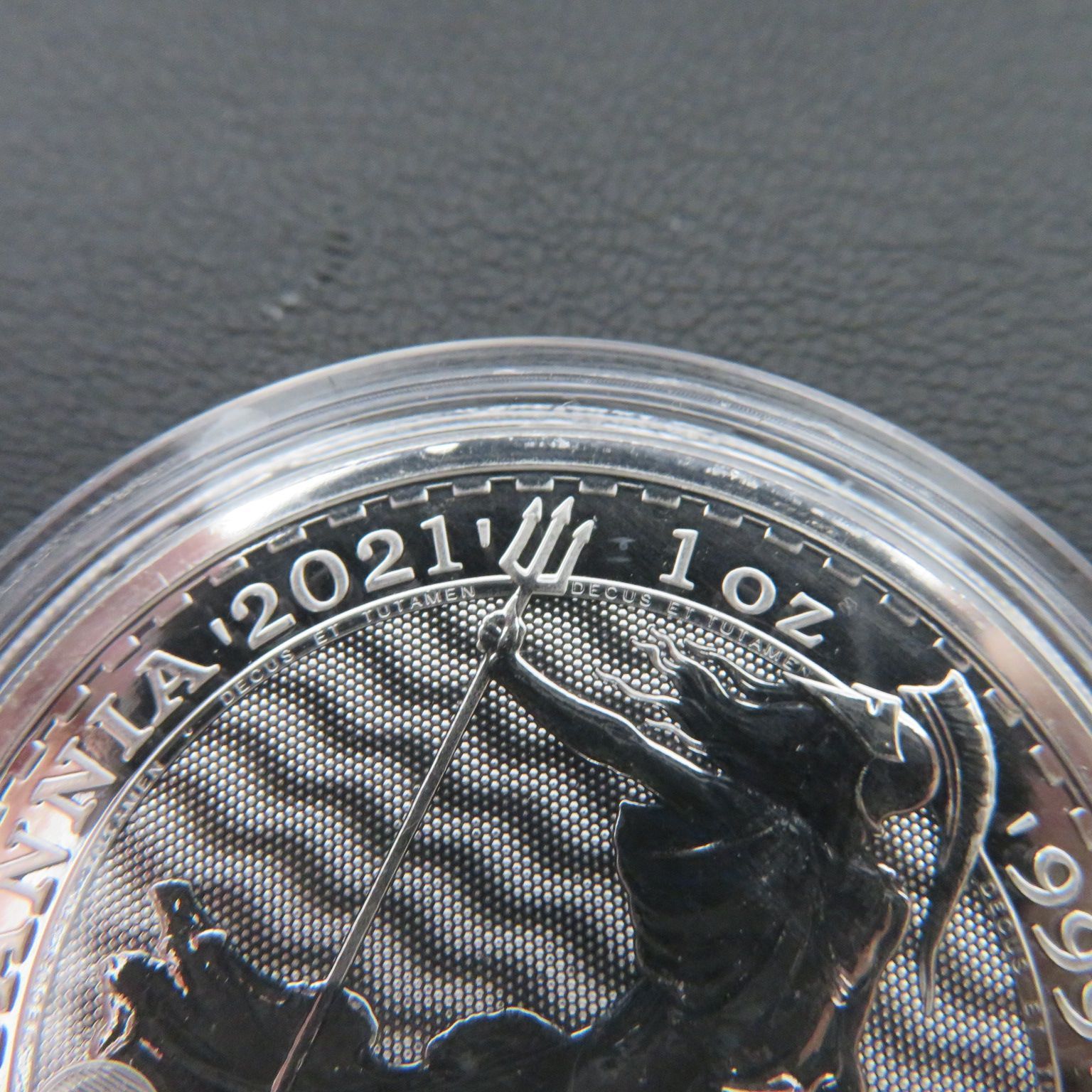 8355-8□イギリス□ブリタニア銀貨□1オンス(1oz)□2021年□999