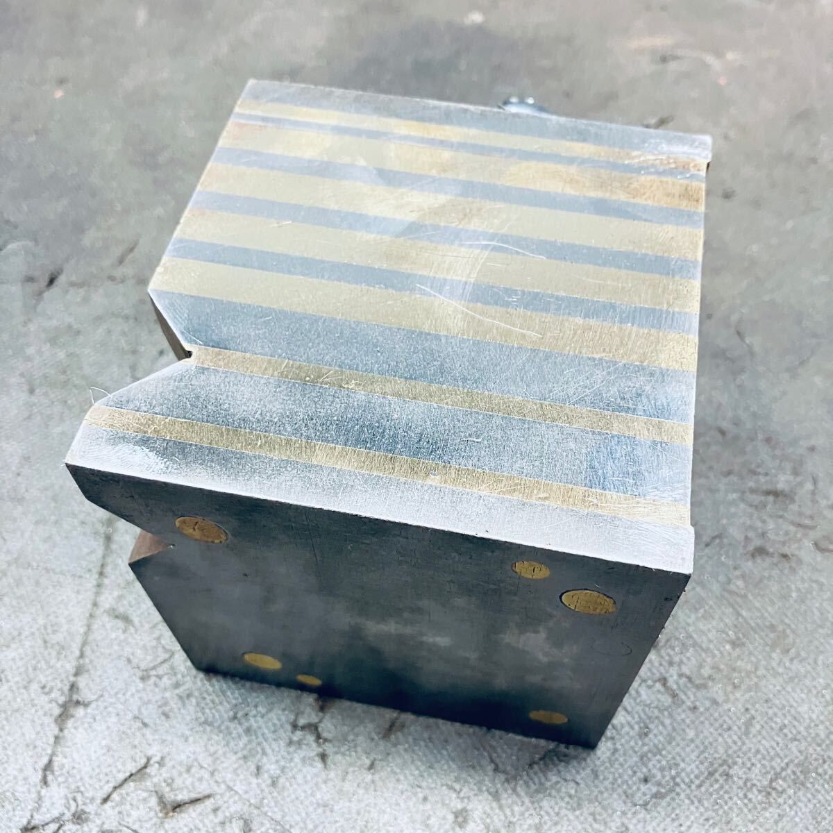  カネツー 枡形ブロック マグネット付 KY-1 ケガキ工具 ケガキ針 計測 検査