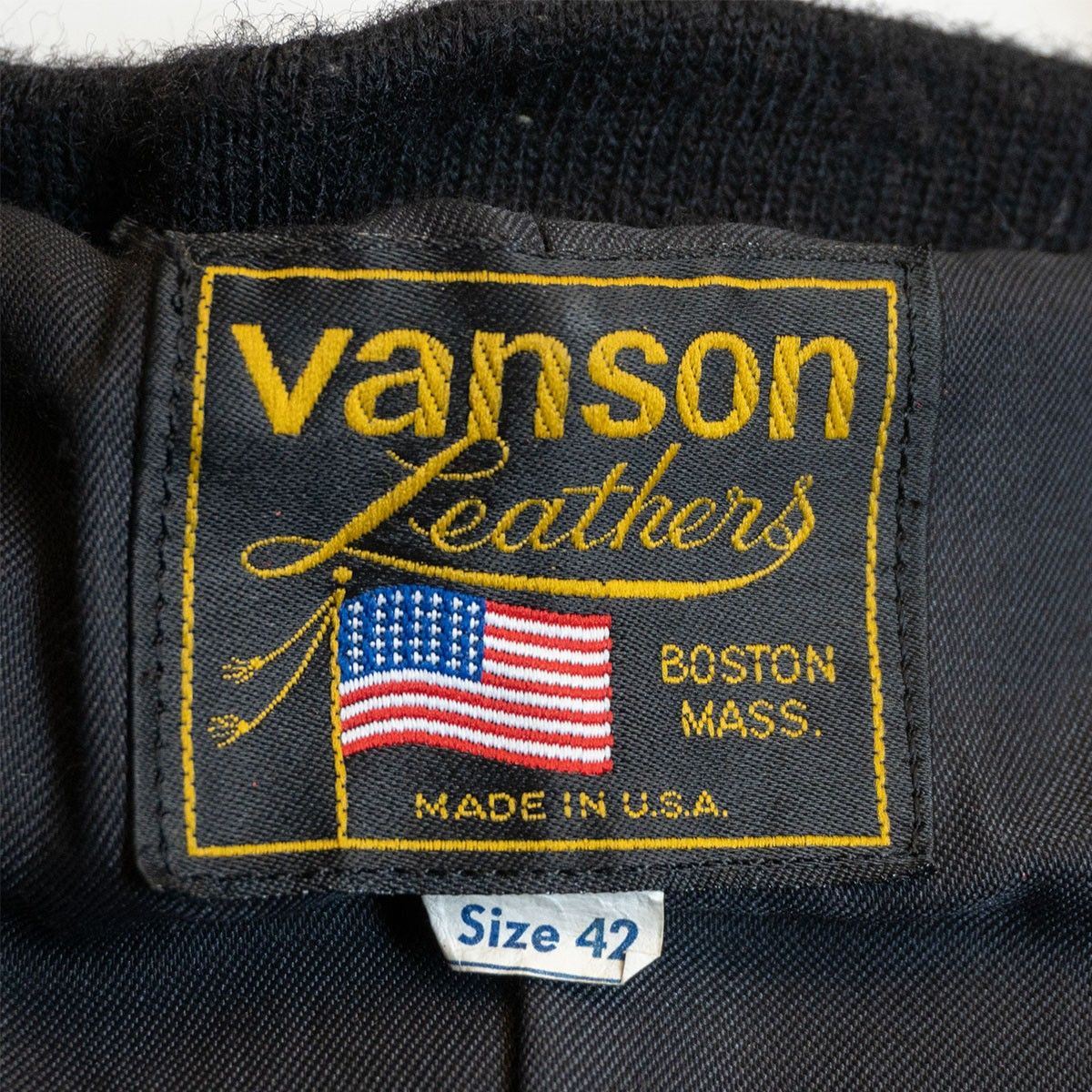 XXL USA製 バンソン TJP ワッペン装飾 レザー レーシング スタジャン XXL USA製 バンソン TJP ワッペン装飾 レザー レーシング スタジャン