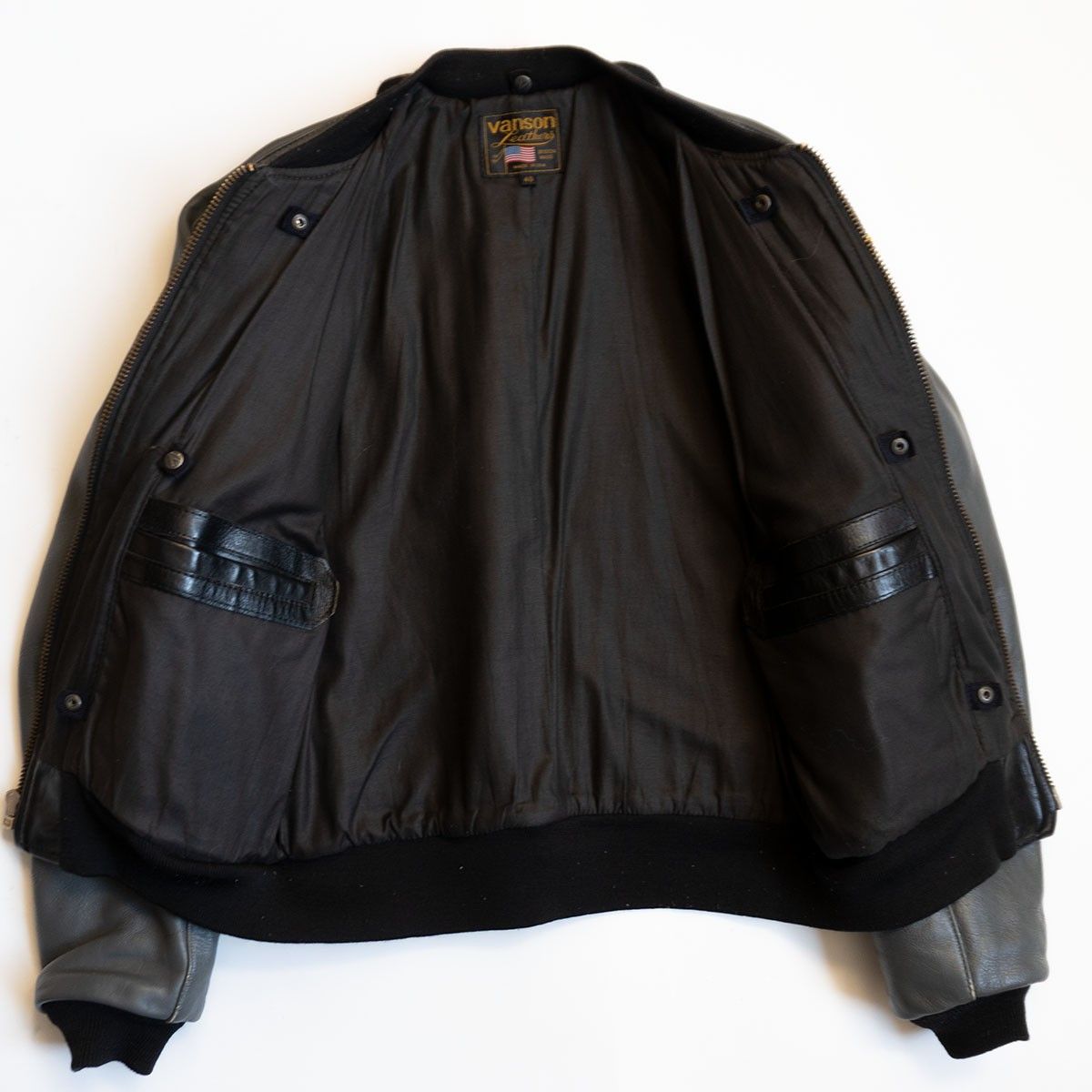 美品】 VANSON 【TJV オールレザー スタジャン】40 ブラック グレー