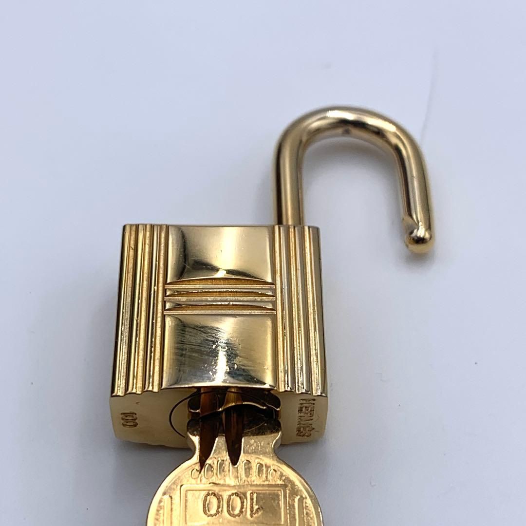 HERMESエルメスカデナ100番ゴールド24Kメッキ鍵付き南京錠 エルメス カデナ 24Kメッキ No.100 100番 鍵付き カデナキー