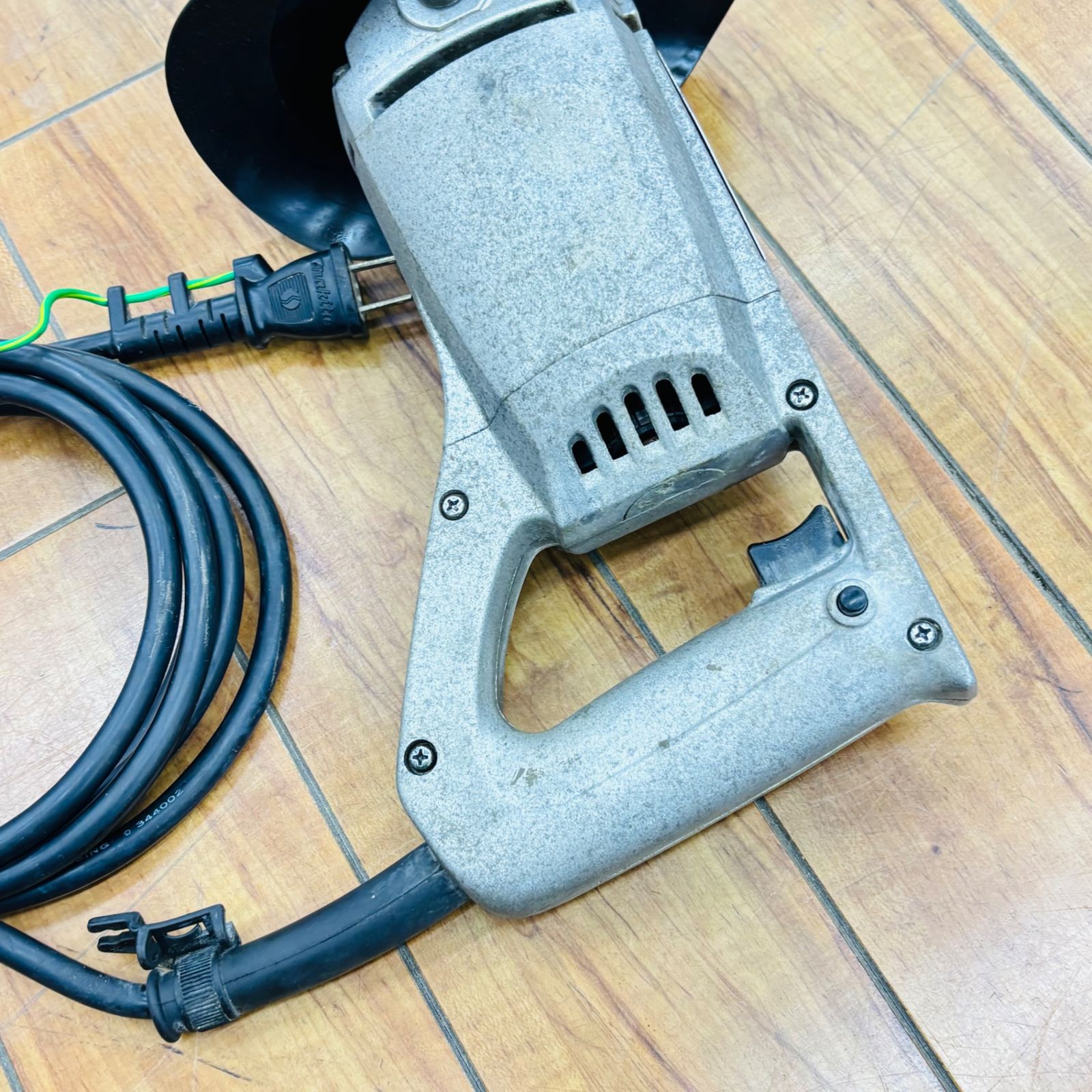 動作良好 makita マキタ 高粘度用 カクハン機 UT 2201