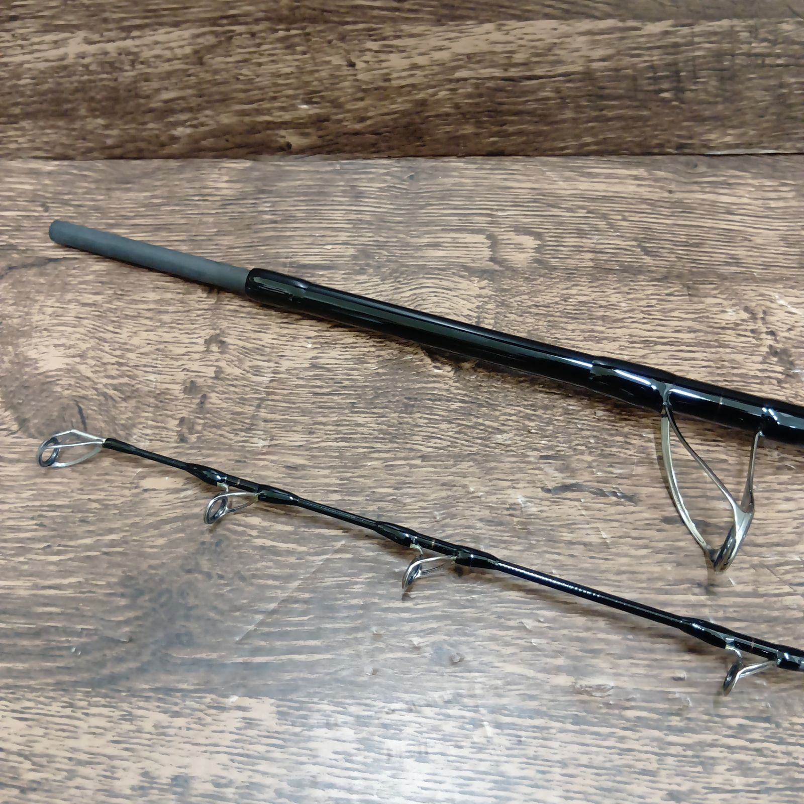 ゼナック(ZENAQ) ミュートス アキュラ 100H RG ショアジギングロッド