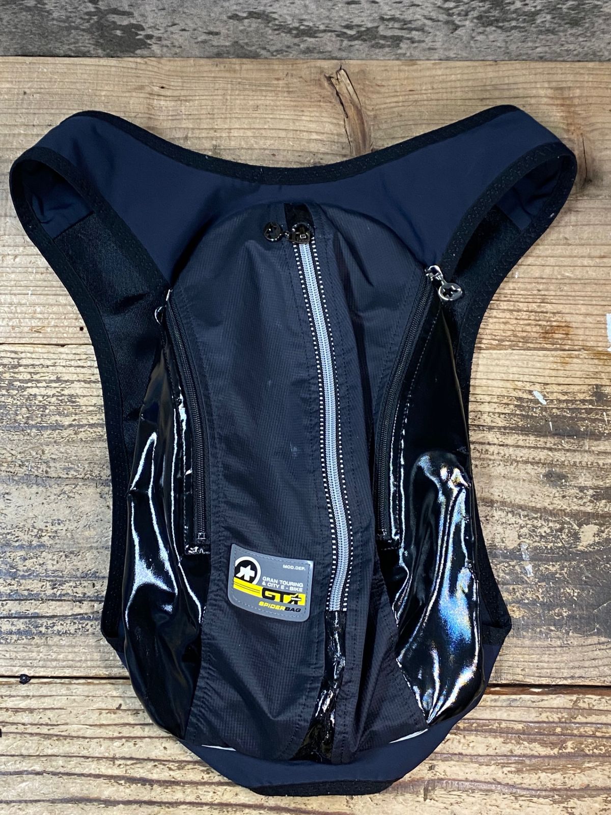 JV150 アソス ASSOS SPIDER BAG バックパック 黒 - メルカリ