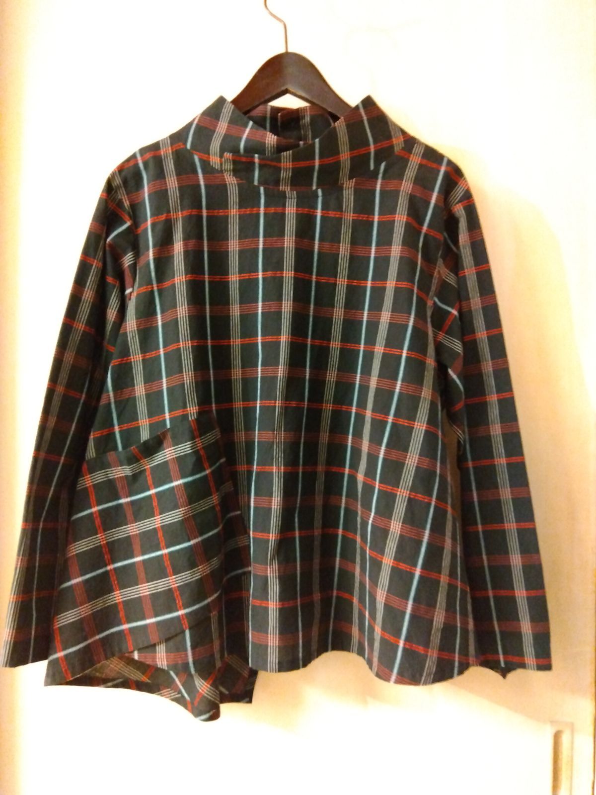 M24 ☆慈雨 ジウ【美品】コットン100％ デザインブラウス
