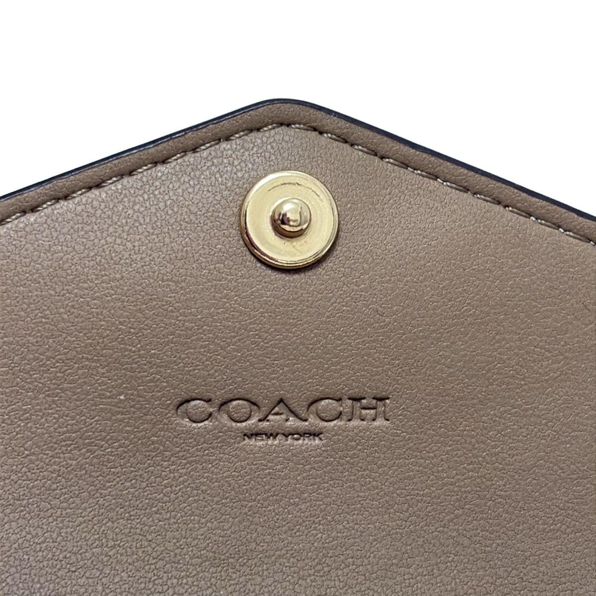 COACH(コーチ) カードケース美品 フラップ カード ケース