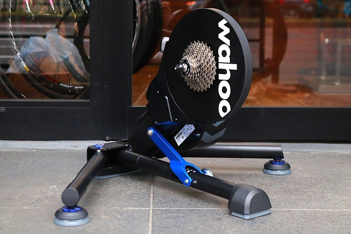 未使用品】 ワフー WAHOO キッカー KICKR V6 ダイレクトドライブ 
