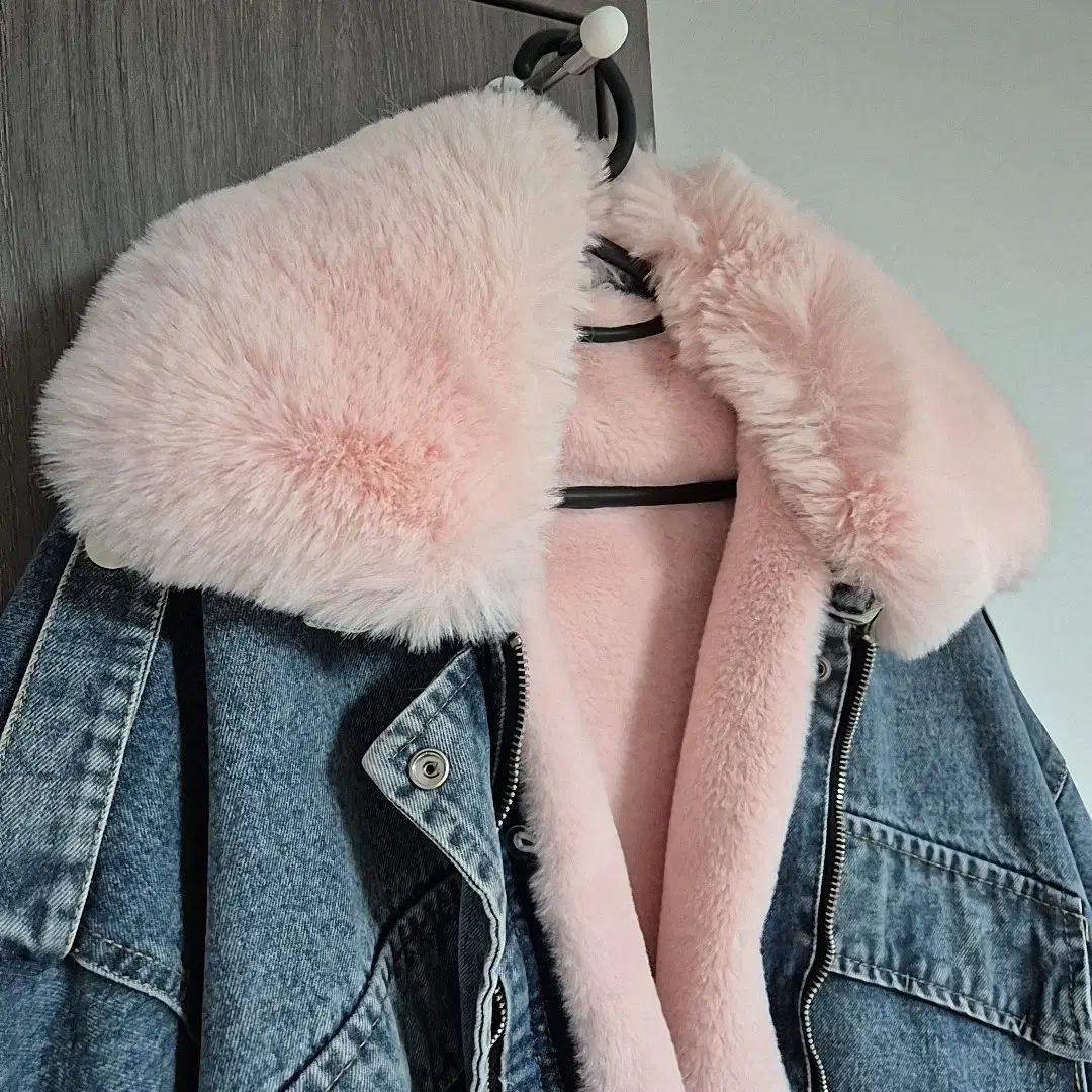 ピンク ファー デニム ジャケット - メルカリ