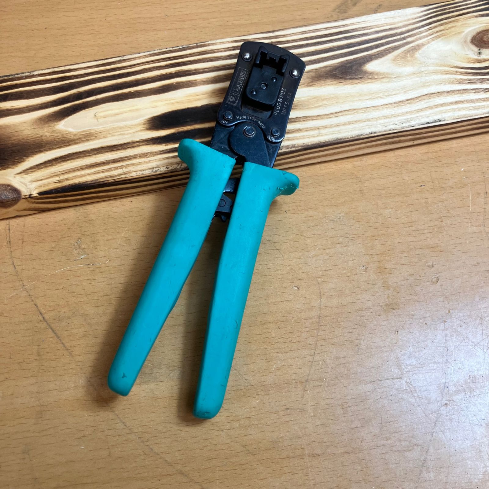 PANDUIT パンドゥイット モジュラープラグ圧着工具 MPT-8 A