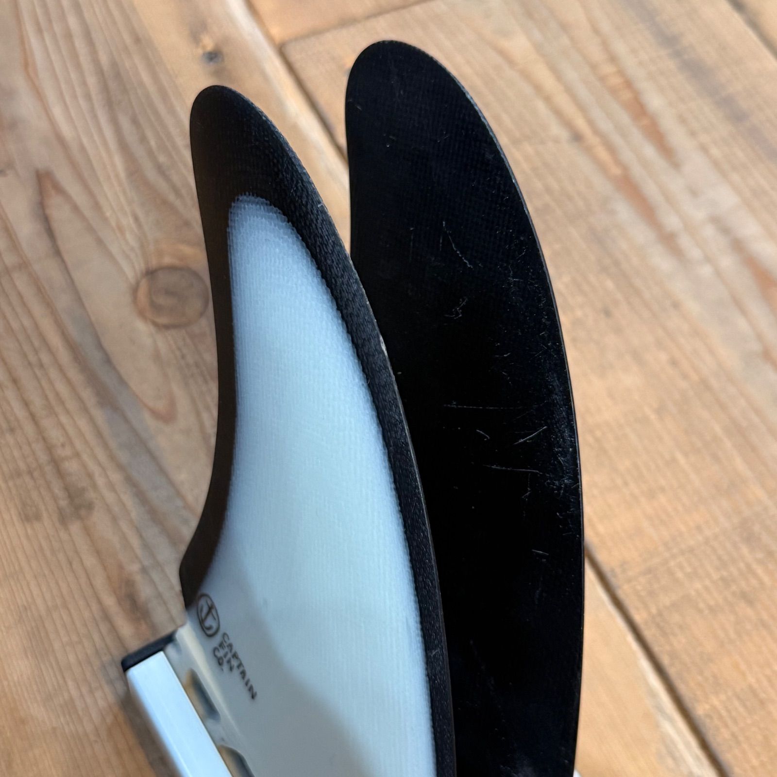 中古品 クリステンソン ツイン フィン CAPTAIN FIN キャプテンフィン
