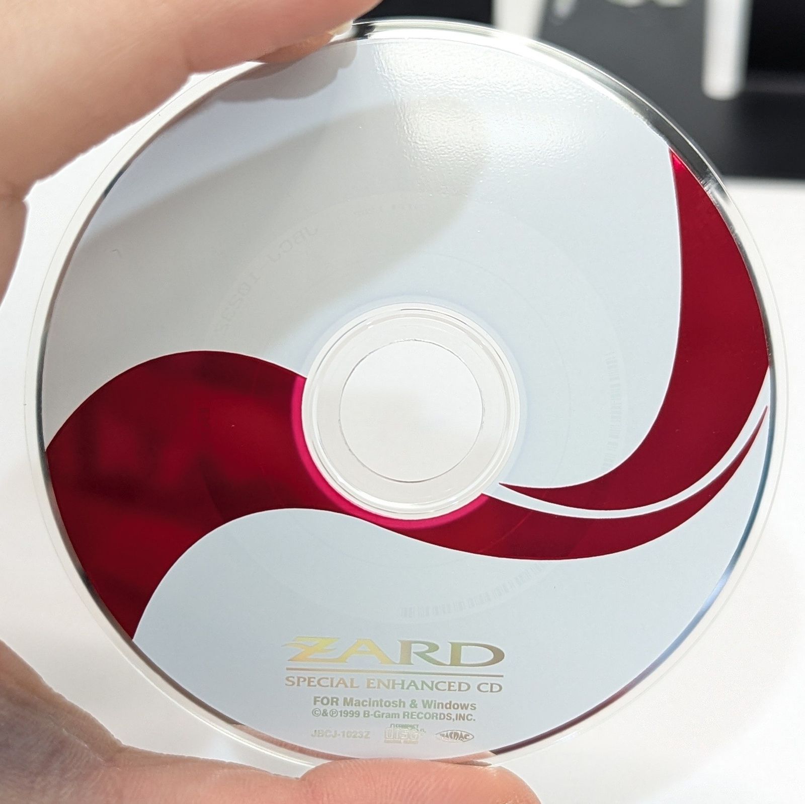 ZARD 坂井泉水 永遠 SPECIAL ENHANCED 8㎝CD 負けないで CD - メルカリ