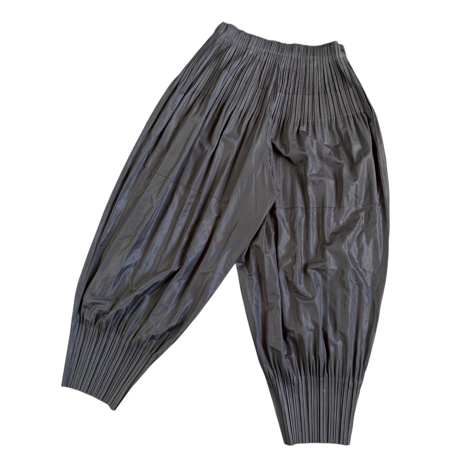 ISSEY MIYAKE PLEATS PLEASE / イッセイミヤケ プリーツプリーズ