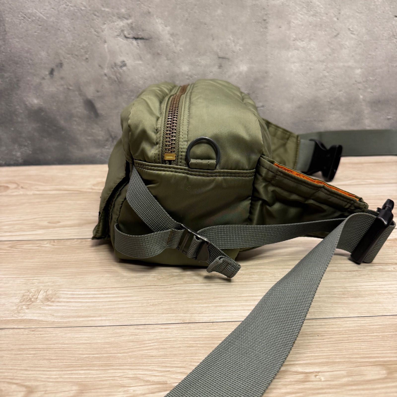 ✨PORTER ポーター タンカー ボディバッグ セージグリーン 吉田カバン