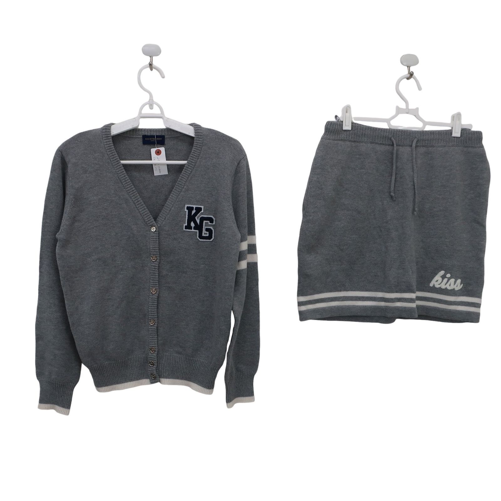 美品】KISS ON THE GREEN(キスオンザグリーン) ニットカーディガン